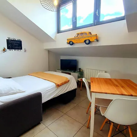 Apartment Stop Chez M District # Qualite # Confort # Simplicite